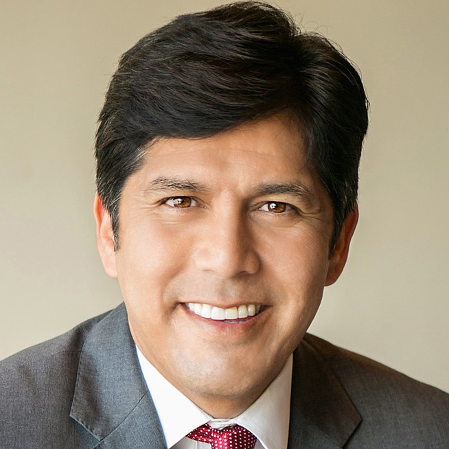  State Senator Kevin  de León 